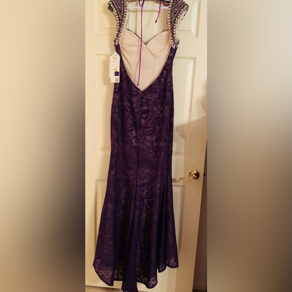 Xcite Size 10 Rhinestones Formal Purple Gown - Picture 2 of 2